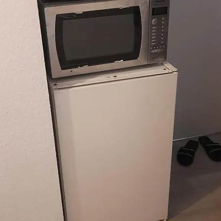 5 Betten Im Schlafsaal